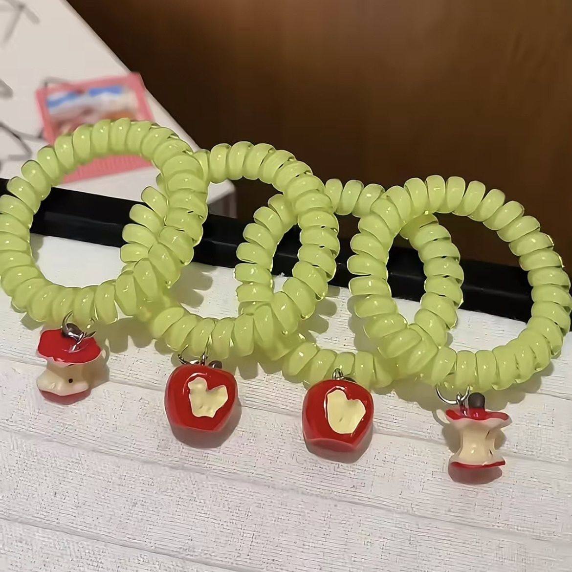 ins新款苹果果绿夏日糯米饭电话清新巨显白高级头绳发绳甜美学生,饰品/流行首饰/时尚饰品新,发饰,淘宝优惠券,粉丝福利购,淘宝优惠卷