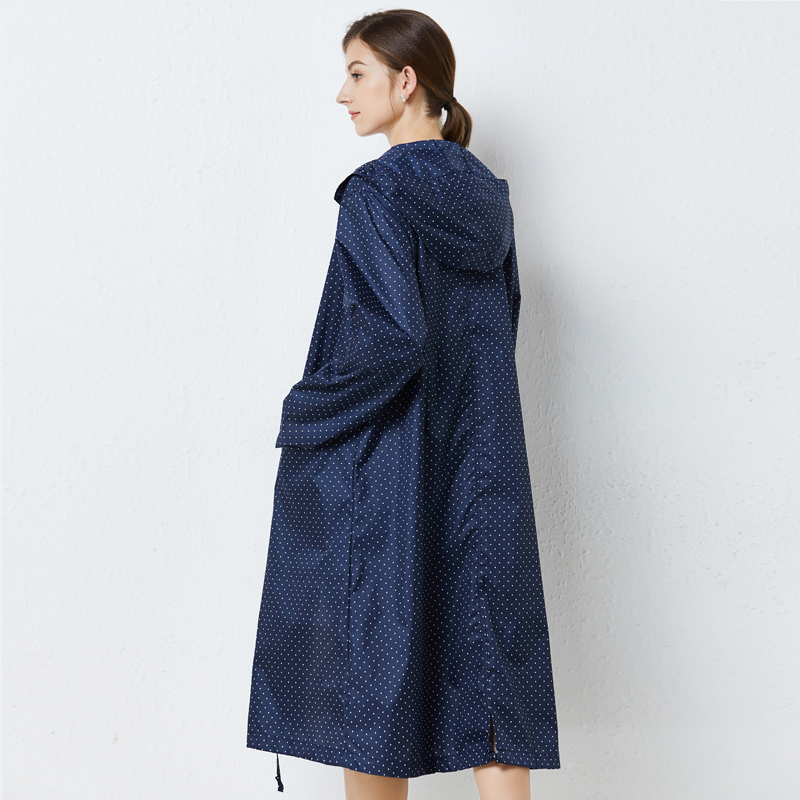 日韩新品雨衣女成人时尚连体雨披长款男防水风衣轻薄户外徒步外套