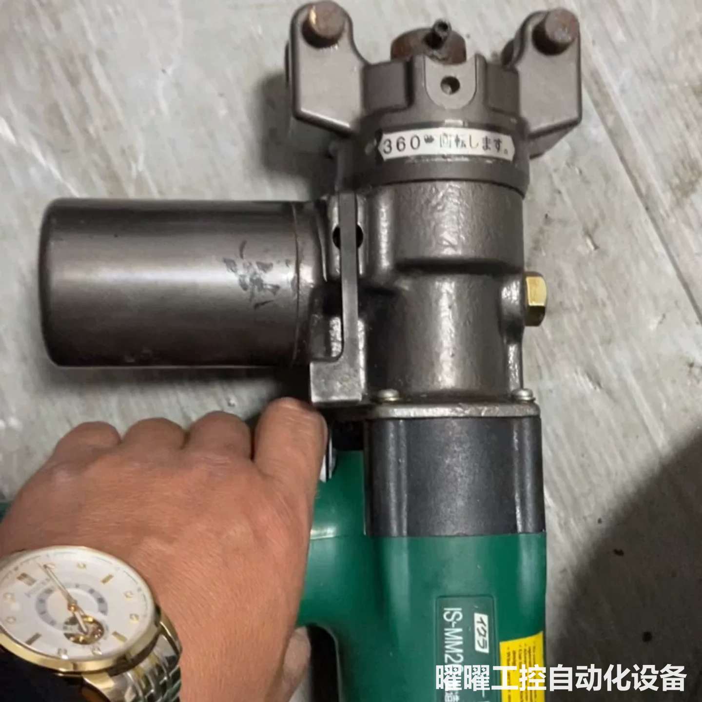原装进口+日本产液压螺母破碎机+损坏螺母拆不下来的时候这个是