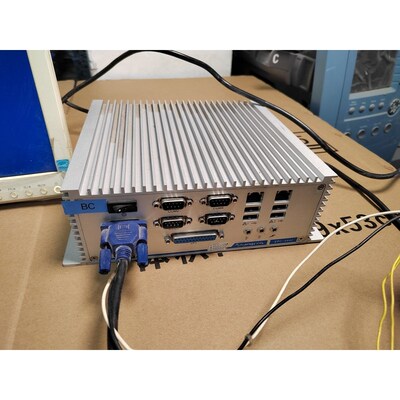 EPC-8442 迷你工控机 实物图 原装