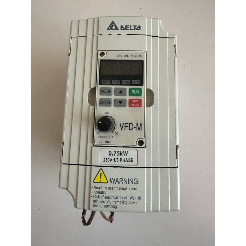 台达变频器VFD007M21A   230V.  0.75K