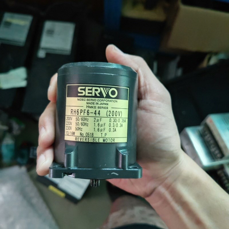 拆机日本进口马达电机,型号:RH6PF6-44,需要的老板联