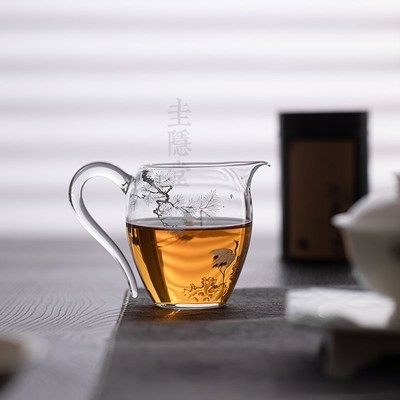 圭隐堂瑞鹤耐热玻璃公道杯家用草堂把手公杯分茶器泡茶匀杯茶海