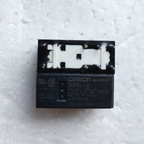 散新进口继电器G2RL-2-24VDC 8脚 5A 两开两闭!