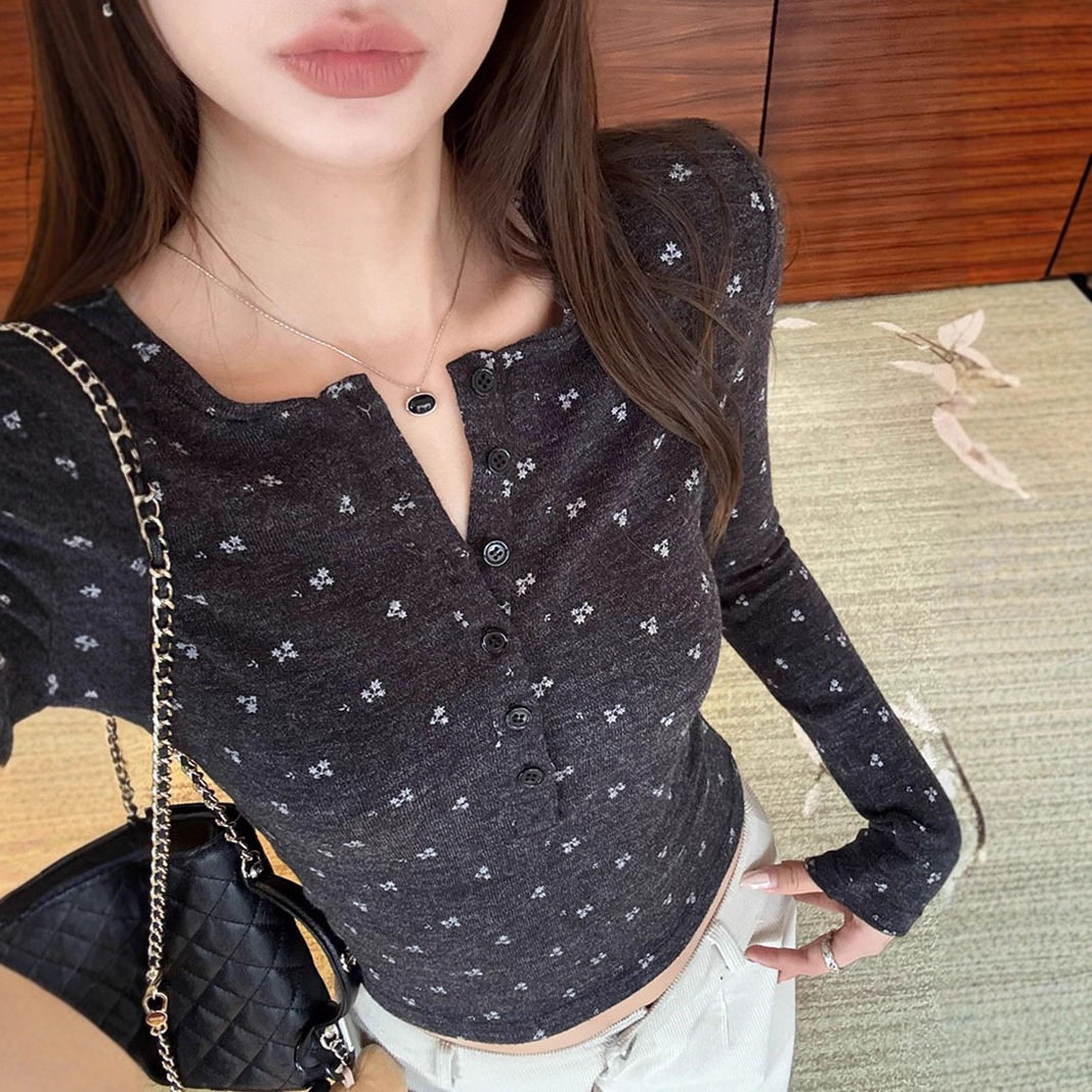 美式辣妹碎花长袖t恤女秋冬新款亨利领小个子洋气打底衫修身上衣