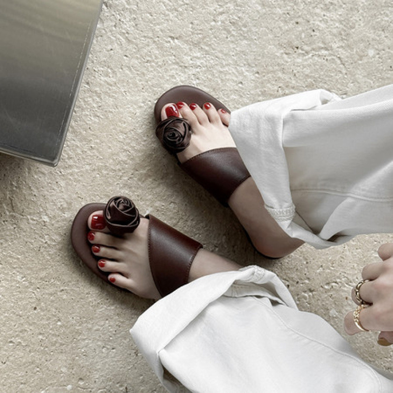 真皮法式丝带玫瑰花朵套趾平底一字拖百搭绝美配裙子拖鞋女外穿夏