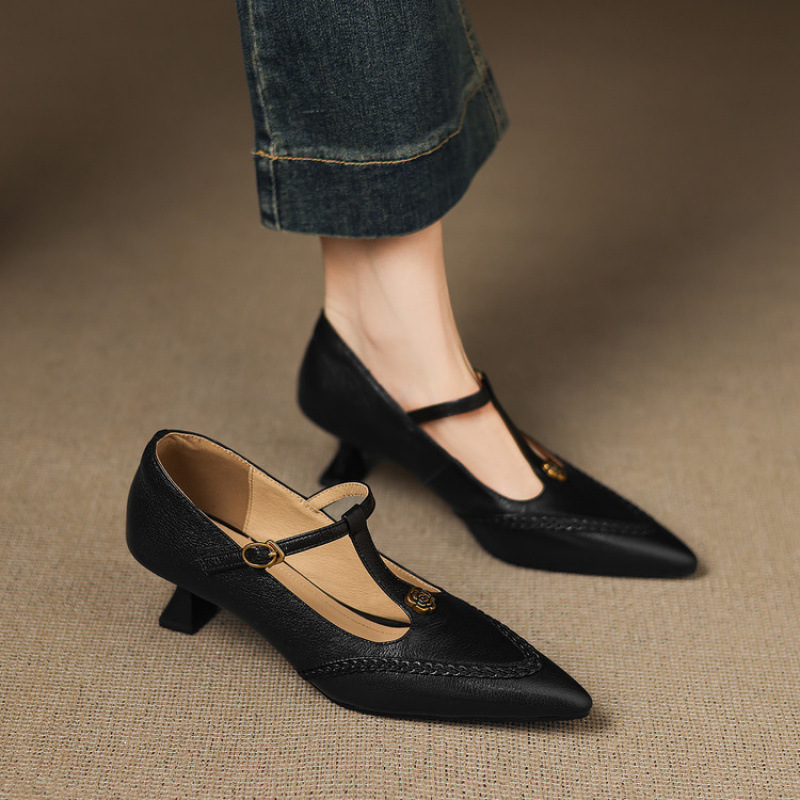 山茶花丁字扣尖头高跟鞋女气质黑色通勤中跟工作鞋羊皮单鞋玛丽珍
