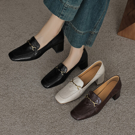5CM金属马衔扣方头粗跟一脚蹬乐福鞋2024冬季里外全皮复古小皮鞋