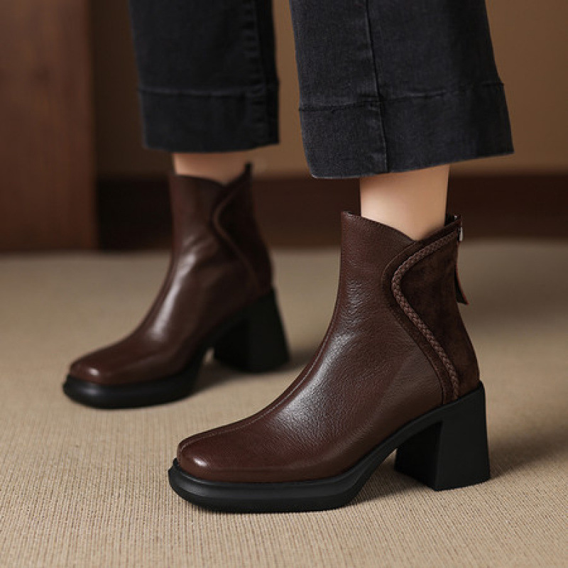 成都手工女鞋法式复古粗跟高跟短靴女真皮方头后拉链时装靴马丁靴