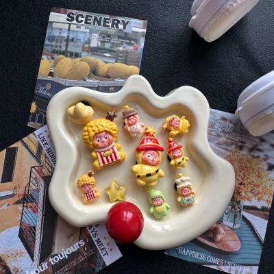 泡泡玛特款可爱大号爆米花星星人卡通洞洞鞋鞋花小饰品一套11枚