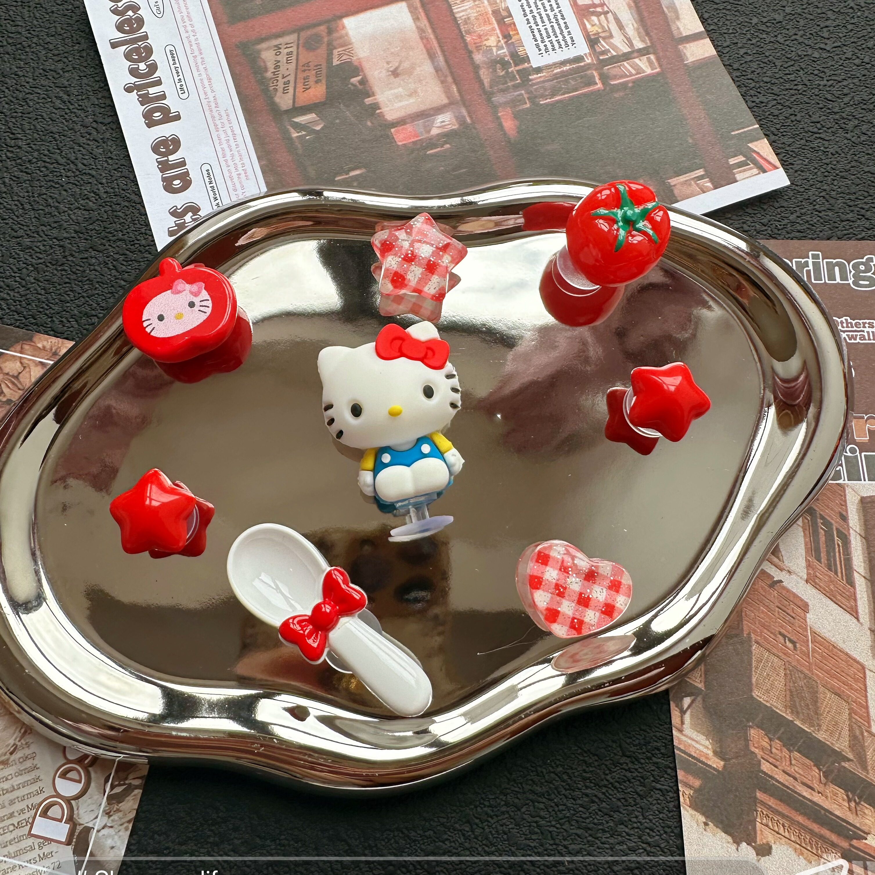 hello Kitty洞洞鞋配饰拖鞋装饰diy配件高级感适配crocs鞋花鞋扣图片