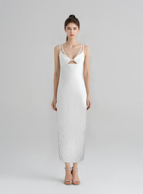 WEPRIVE 珠管坠链白色长裙修身时尚优雅百搭吊带连衣裙