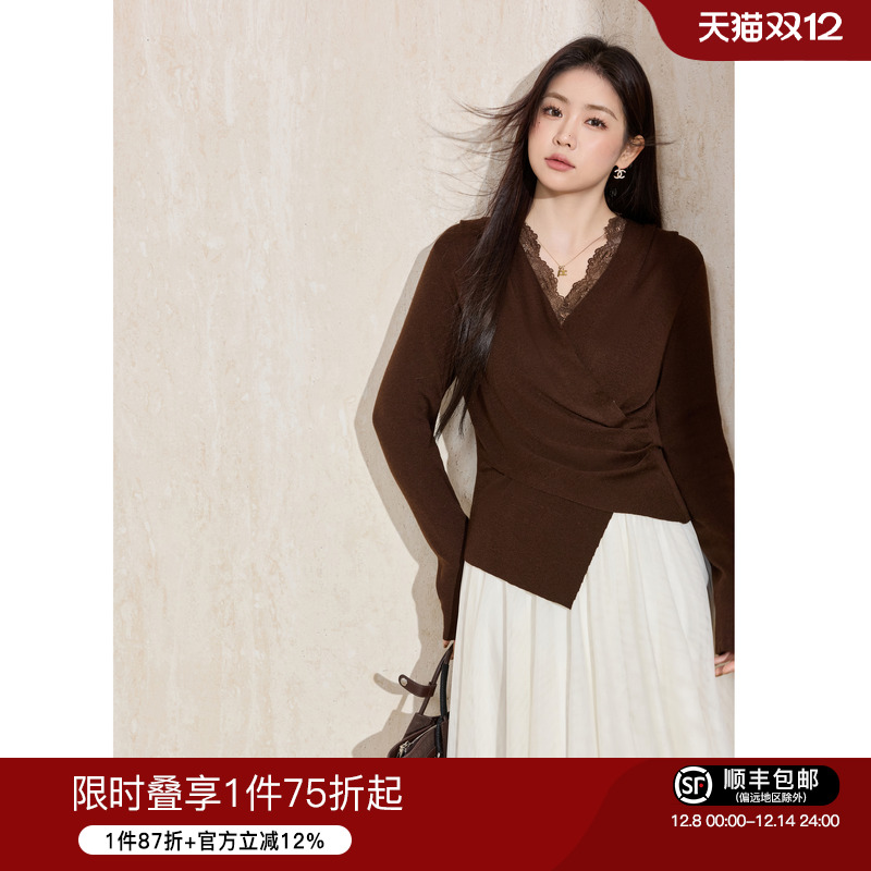 蓝语法式别致V领蕾丝打底衫上衣