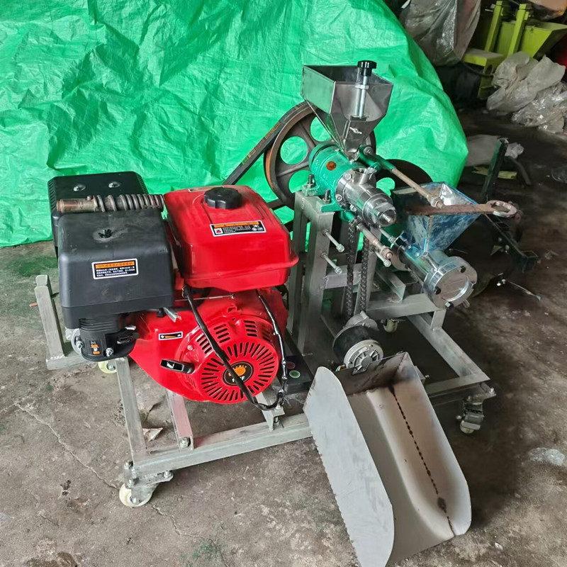 五谷杂粮膨化机 休闲食品膨化机 汽油玉米大米膨化机