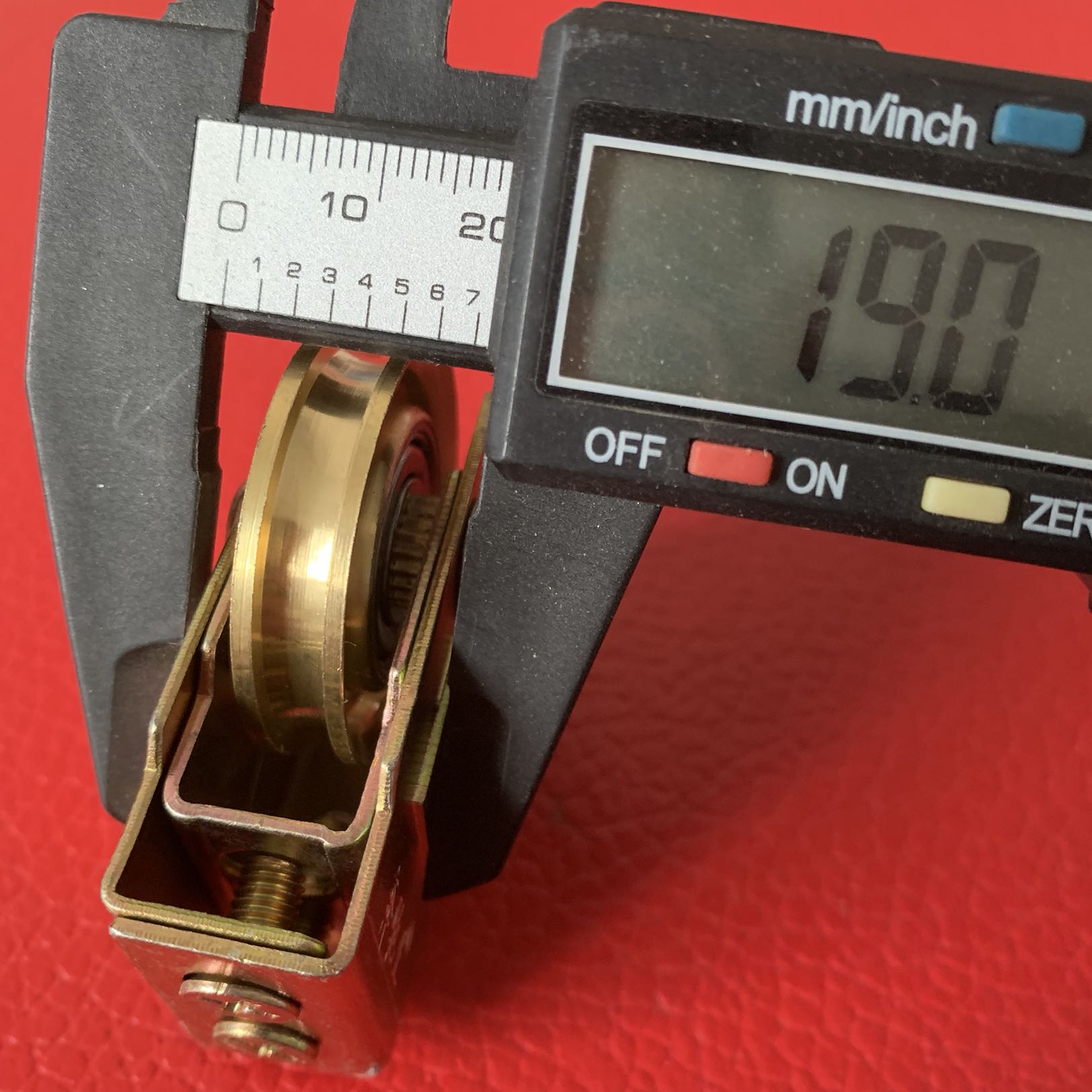 老式铝合金门窗滑轮73型推拉平移轨道纯铜滚珠轴承不生锈门窗配件