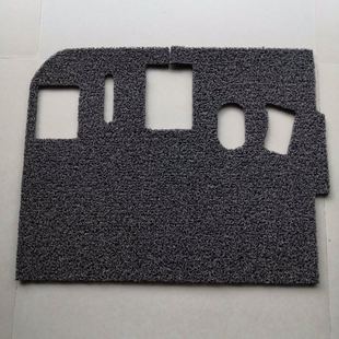 新源挖机脚垫6575通用防脏保护脚垫轮挖好清理小挖机踩脚垫装饰件