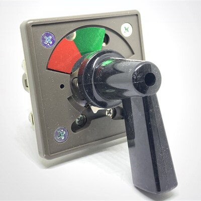 IDEC和泉UCSQM-134RR-P2B-C1010凸轮开关CS-10弹簧双向复位型开关