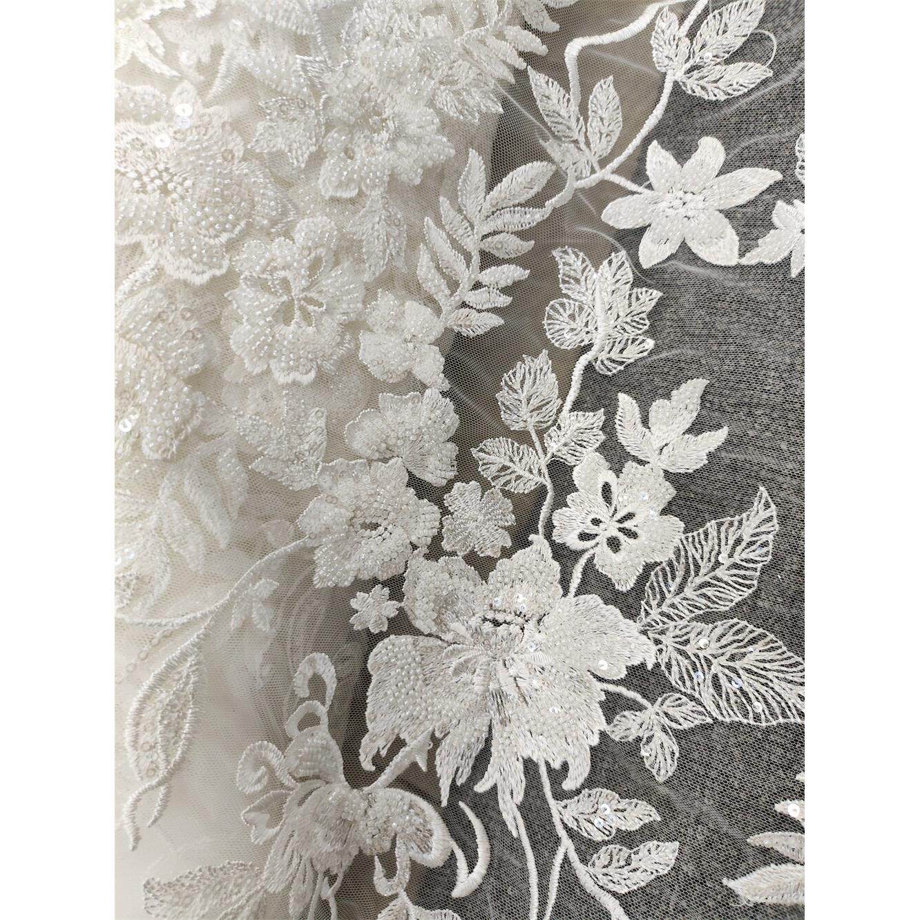 新款重工钉珠豪华亮片刺绣蕾丝面布料花朵树叶婚头纱礼服裙子DIY