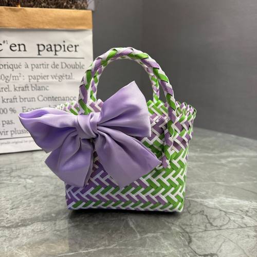 简约儿童包篮塑料编织菜篮子包包女士手提包日常搭配篮子伴手