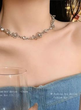 花朵镶钻珍珠项链新品ins冷淡风锁骨链时尚百搭高级感饰品女