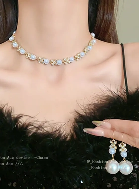 镶钻花朵圆形人造珍珠项链复古宫廷风锁骨链轻奢高级感新款项饰女