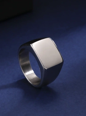 欧美简约男士钛钢指环个性简约立体光面不锈钢本色方形指环