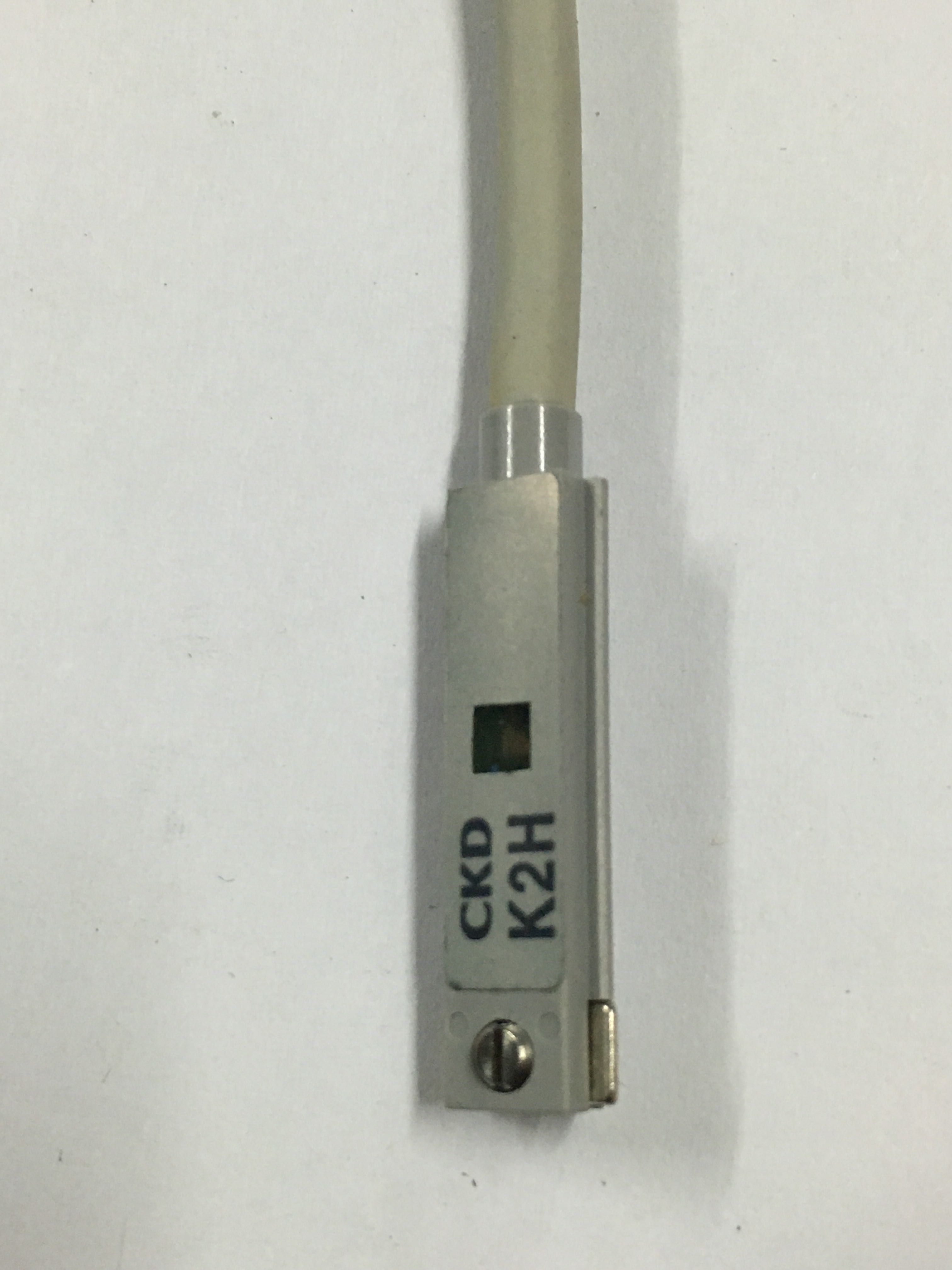 现货CKD磁性开关K2H5/T2YLH5全新原装正品5米线当天发货