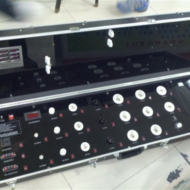 LED T8管 节能灯展示箱 多功能测试箱 航空箱 演示箱 可定制