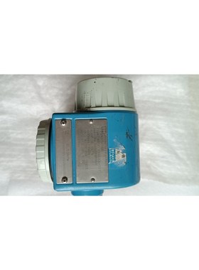 e+h压力变送器pmd235 实物如图 功能正常