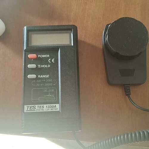 台湾泰仕TES  1330A，LED数位式照度议价