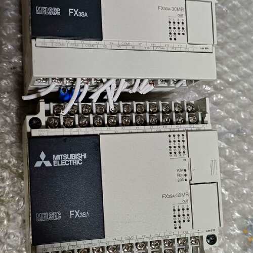 原装正品FX3SA-30MR-CM，成色如图，功议价