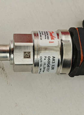 060G6157 AKS32R 丹佛斯压力传感器，全新，0-议价
