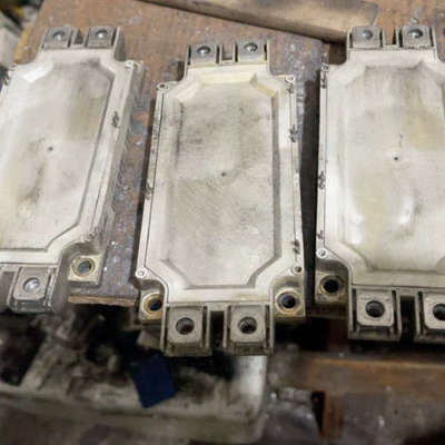 欧佩克ff300r12me3、原装上机。3个起议价