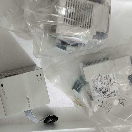PLC模块，FX3U-4AD 全新原装正品  ，有需要的议价