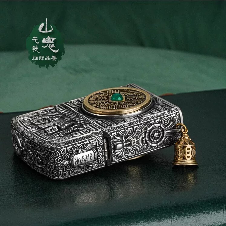Zippo山鬼花钱打火机重盔甲八卦乾坤贴章套壳煤油送男友礼物正品