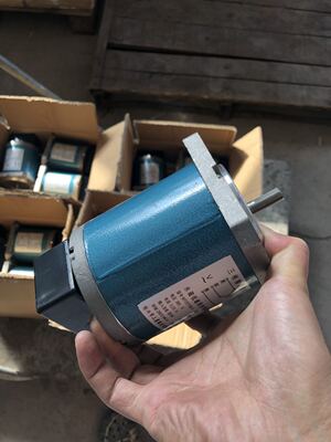 90TDY136-3永磁低速同步电动机 抗渗仪电机80W 380V 2800转速