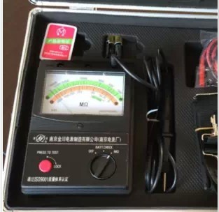南京金川兆欧表/绝缘电阻表3121(2500V)/3122(5000V)/3123(1万V)图片