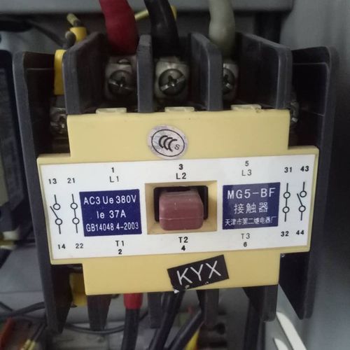 电梯静音封星接触器MG5-BF AC220V MG4D-BF交流接触器 直流110V接