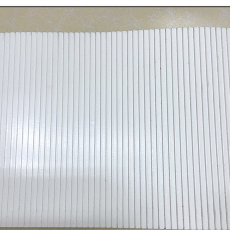 供应搓衣板纹输送带 白色蓝色楼梯格纹 锯齿纹绿色PVC传送带