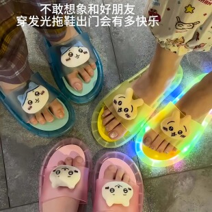 吉伊卡哇乌萨奇发光拖鞋夏季可爱外穿时髦凉鞋爆闪情侣闺蜜同款