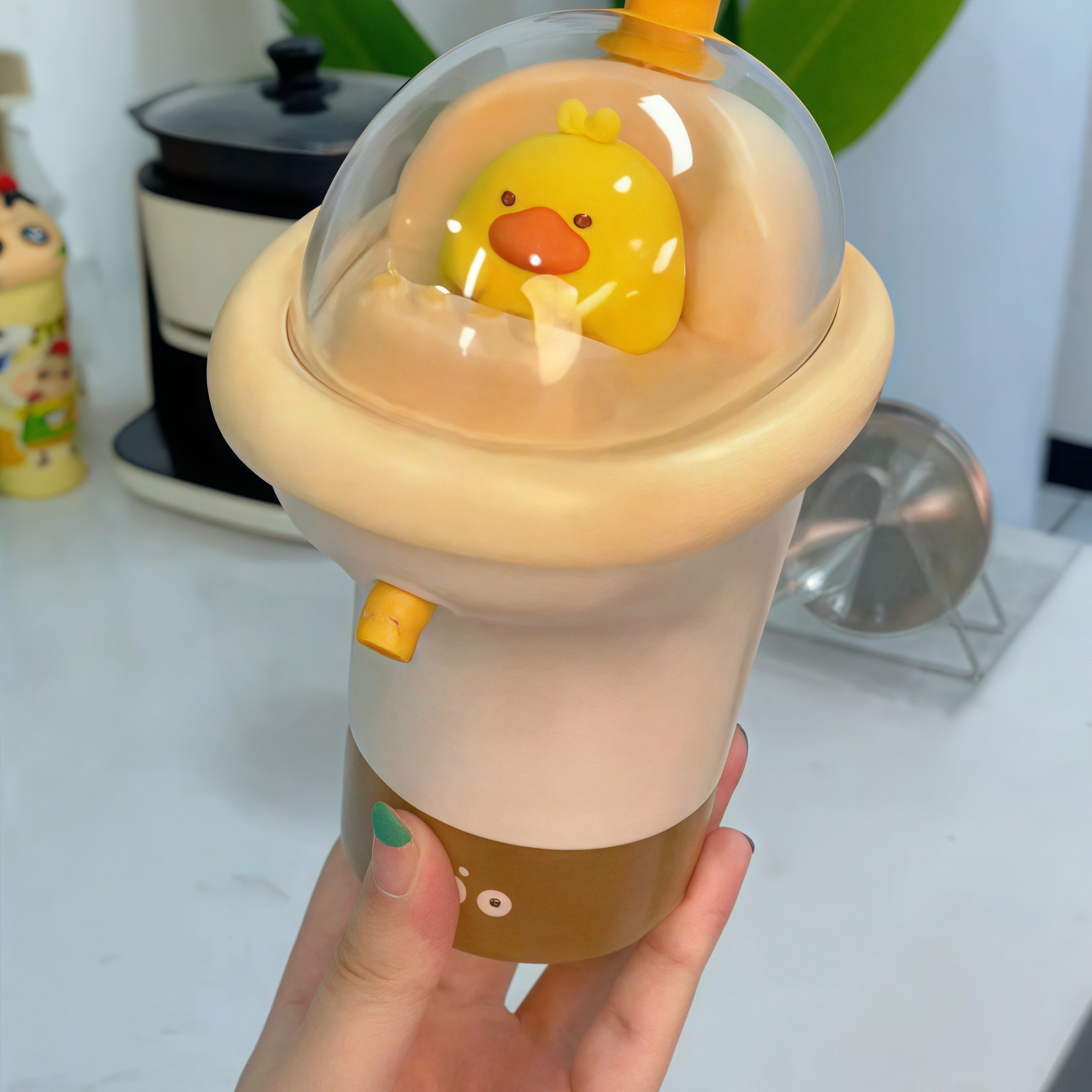ins风的太空鸭抽水器真的好可爱