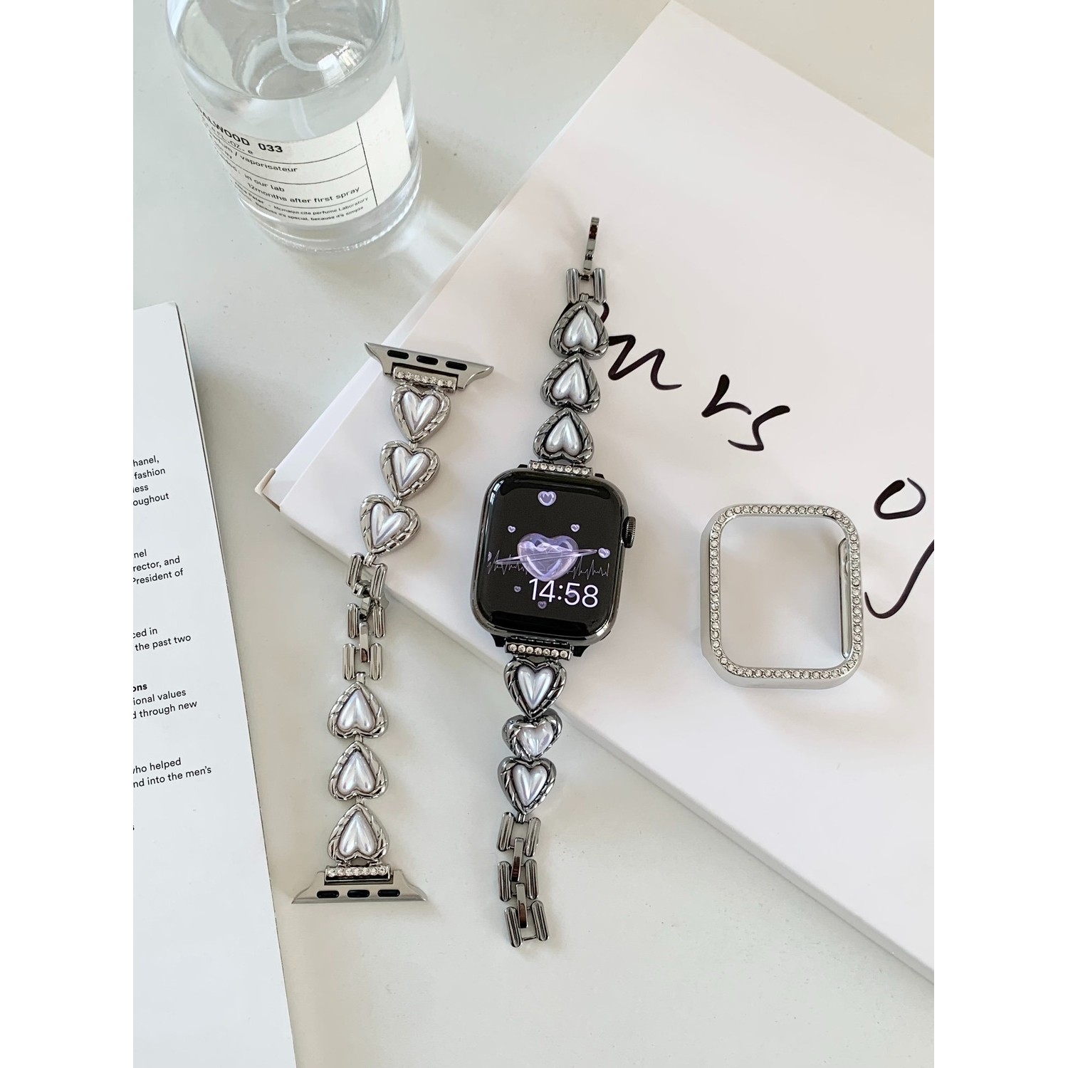 1025偏光爱心金属表链适用于苹果手表带iwatch78代6543SE女款通用