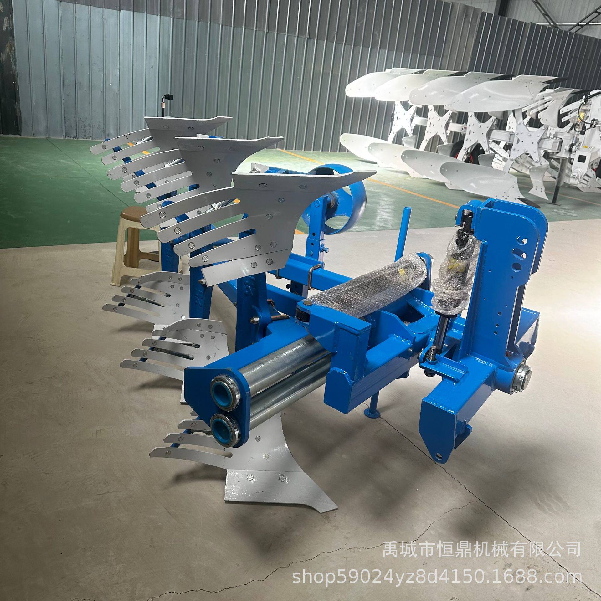 液压翻转犁大型栅条镜面犁深耕反转单双向耕地犁侧移翻地铧式犁