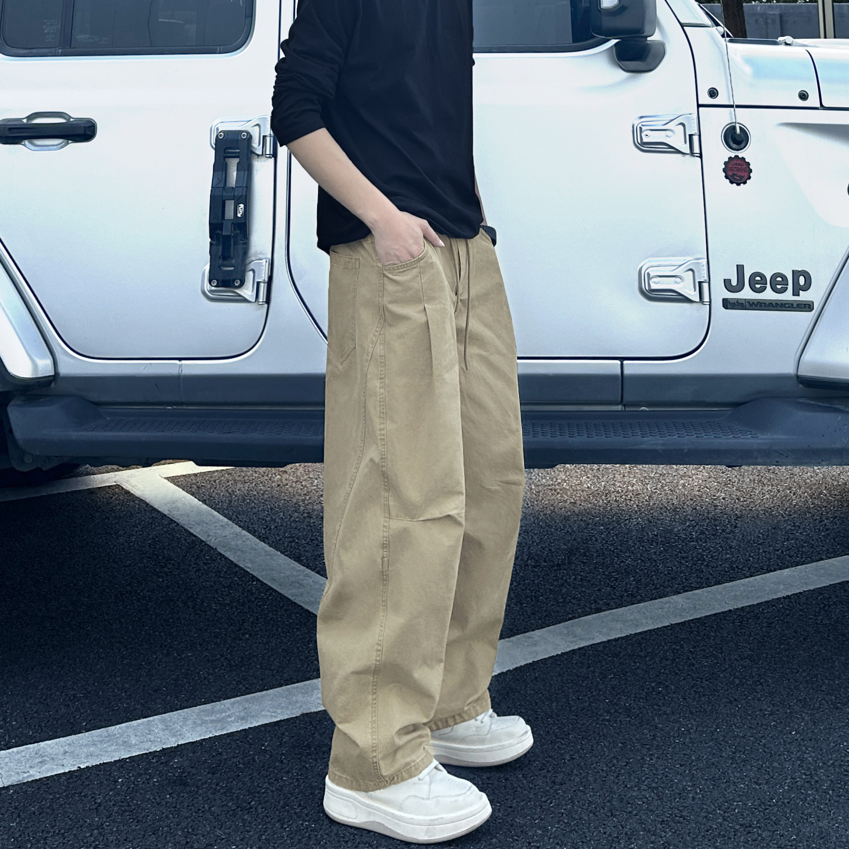 QUALCOMM男款美式卡其色弯刀裤