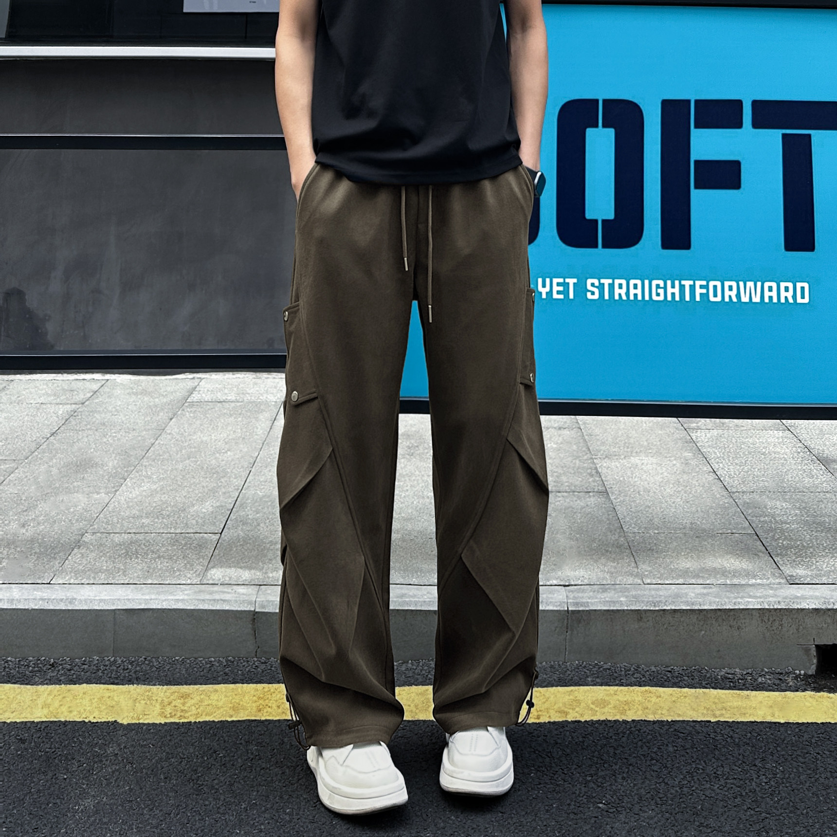 QUALCOMM琥珀流光复古直筒裤