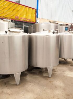 出售304不锈钢储罐3吨5吨10吨食品储罐 储油罐 储水罐 加热搅拌罐