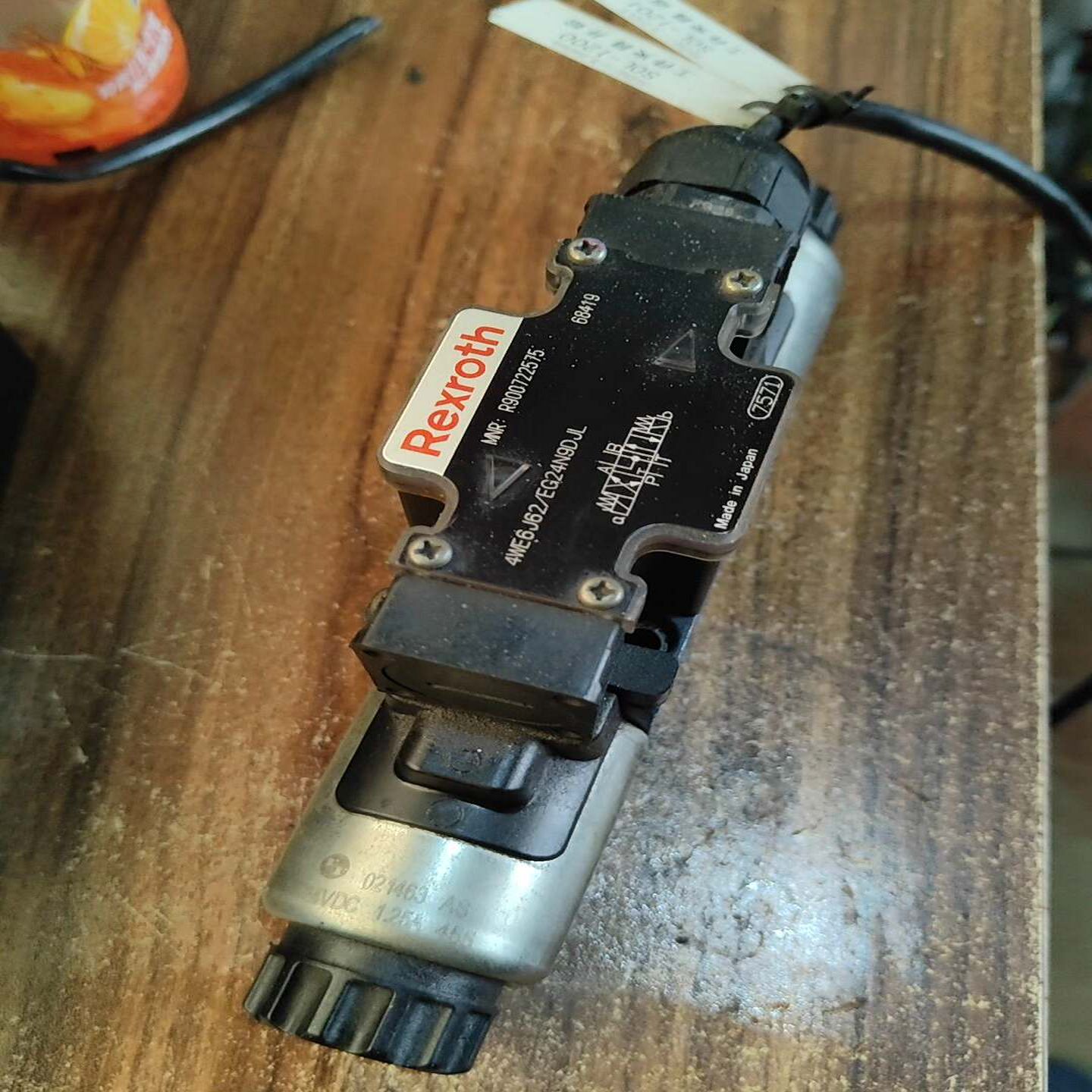 议价力士乐Rexroth4WE6J62/EG24N9DJL电磁