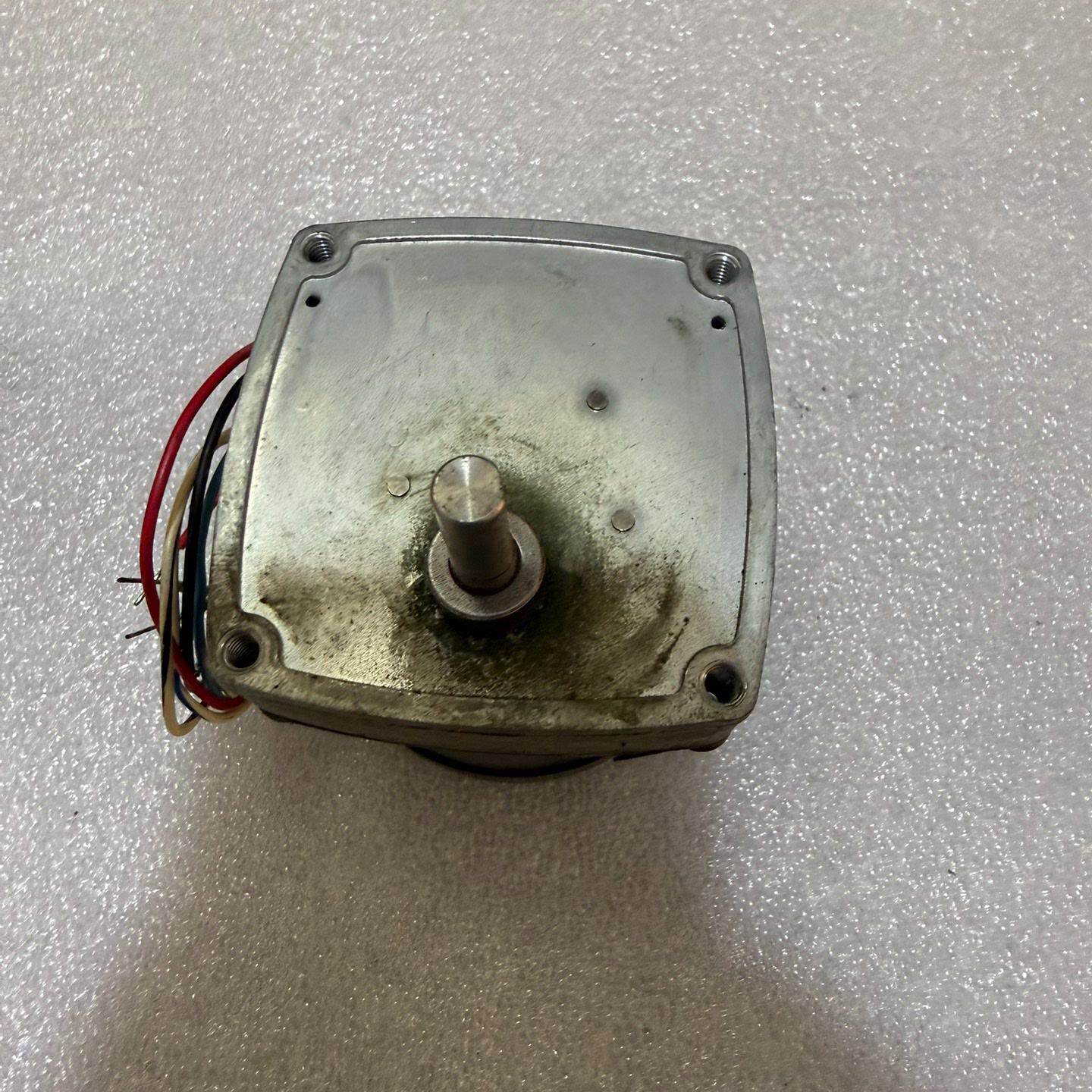 Hurst减速电机，型号SP-3206-044，5VDC 8--议价商品
