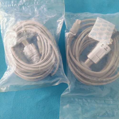 莱宝真空计DI2000pN15813v01议价及维修！