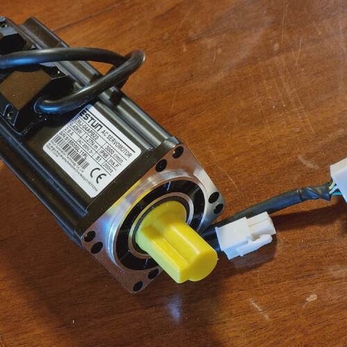 ESTUN AC SERVOMOTOR  EMJ04APB22   1.27Nm   3000rpm   0.40kW